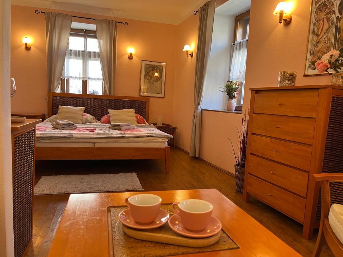 Apartmany Lavander Mikulov Exterior foto